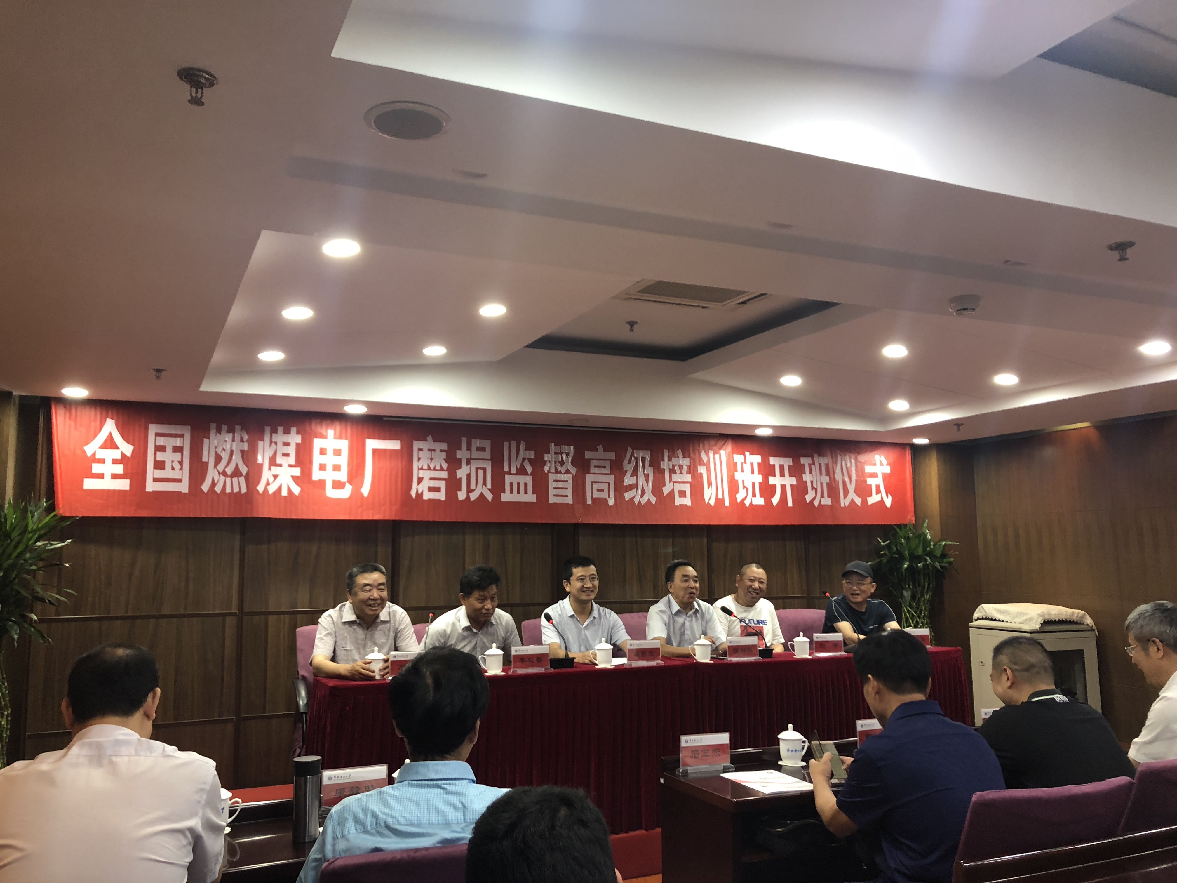 千與千尋，當(dāng)蘇州潤(rùn)達(dá)高鉻磨輥遇上華北電力大學(xué)！